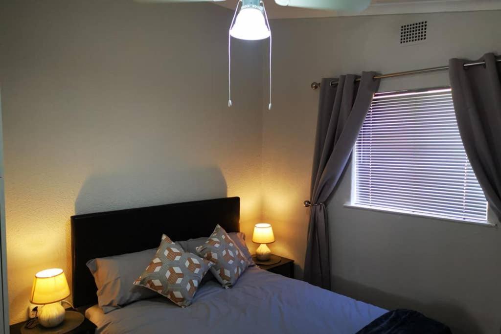 The Smiths Self Catering Apartment Cape Town